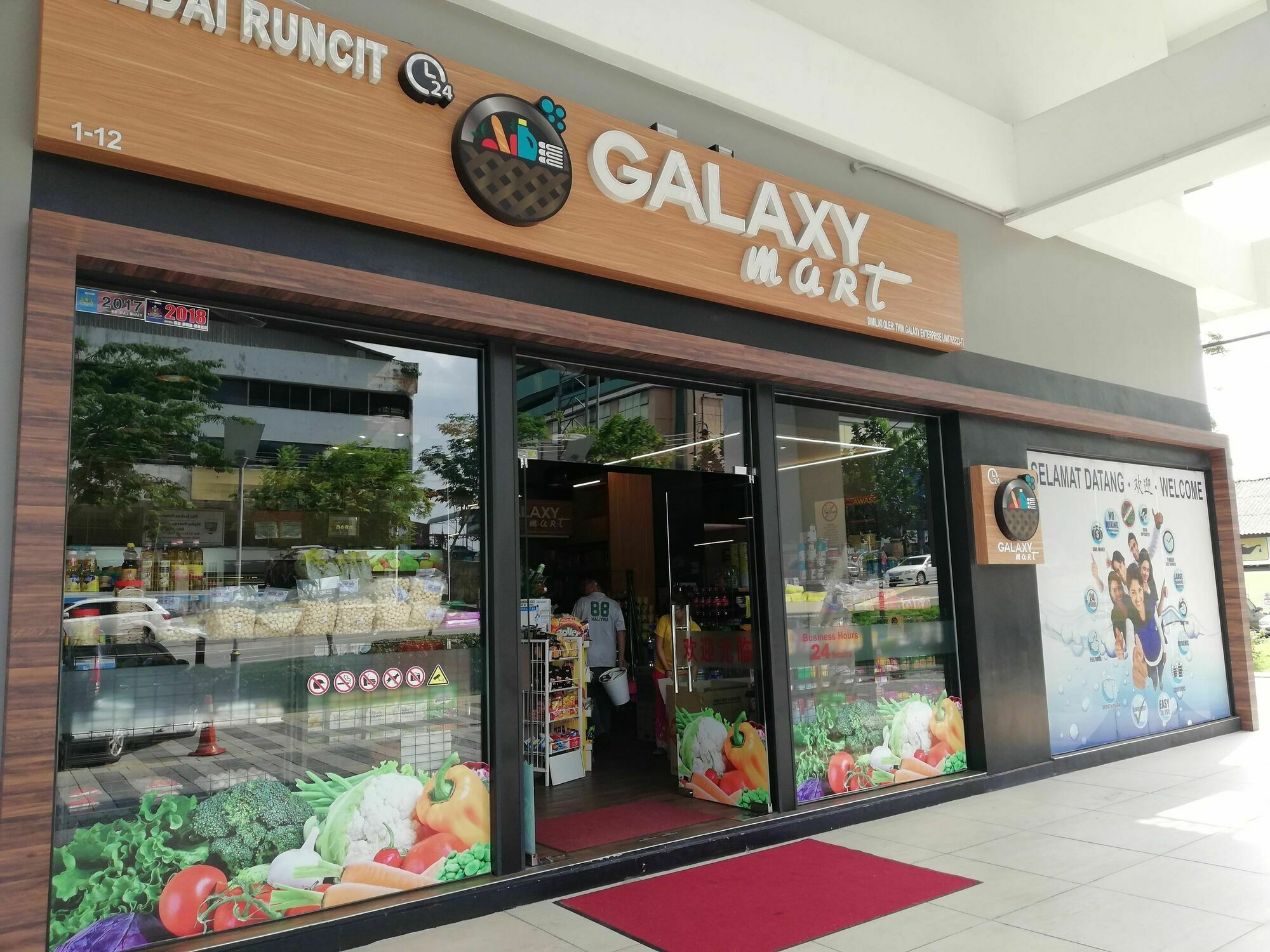 Twin Galaxy Residences Apartment